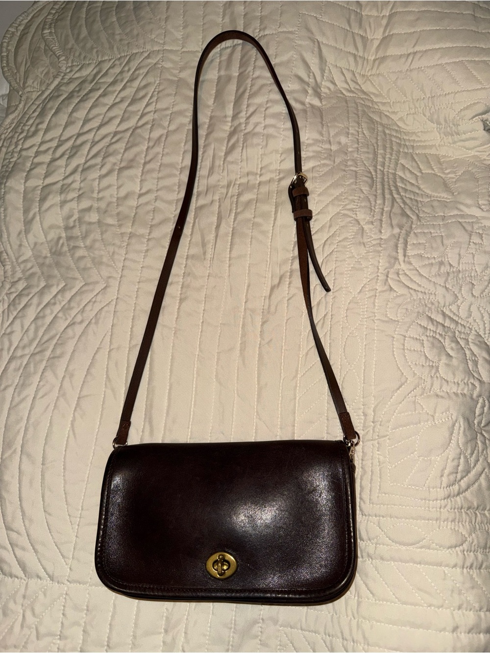 Vintage Coach City Bag Brown Leather Crossbody Purse
